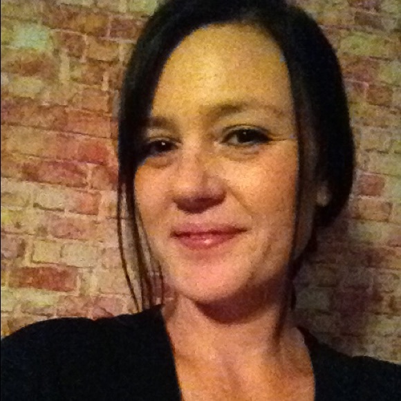 Meet your Posher, Shannyn - Picture 3 of 4